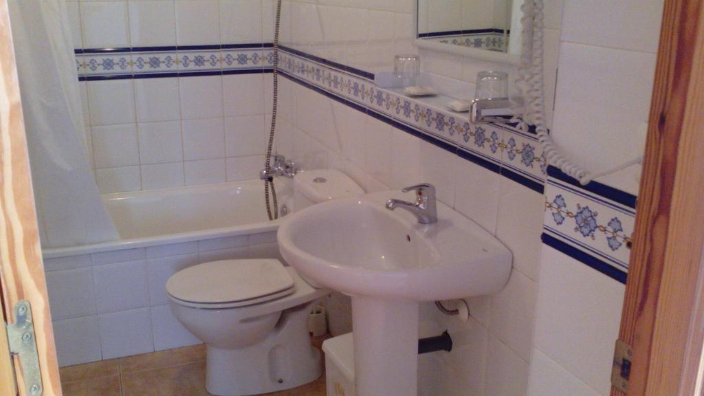 Casa Manuel Ξενοδοχείο Nerja Δωμάτιο φωτογραφία